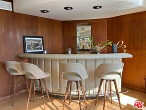 254 Tranquillo Rd in Los Angeles, CA - Building Photo - Building Photo