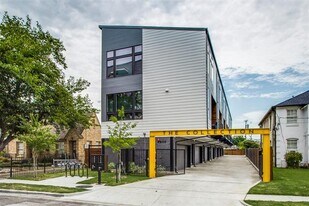 4908 Manett St in Dallas, TX - Building Photo