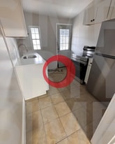 230 N 4th St in Reading, PA - Building Photo