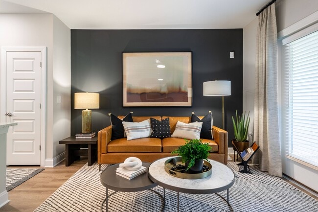 Hawthorne Northwest in Greensboro, NC - Foto de edificio - Building Photo