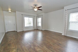 11960 W Netherland Dr in Boise, ID - Building Photo - Building Photo