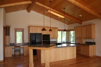 16727 Pony Express Way in Bend, OR - Building Photo - Building Photo