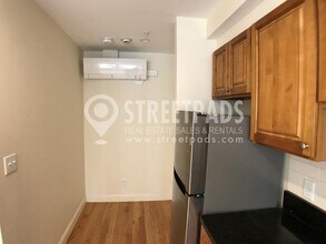 379 Harvard St in Cambridge, MA - Building Photo - Building Photo