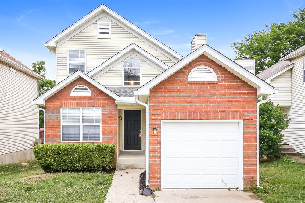 1007 Lassiter Dr in Goodlettsville, TN - Building Photo