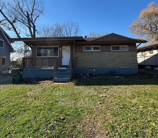 property at 2225 Deering Ave