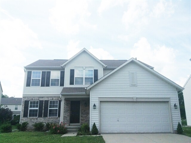 2318 Lammermoor Cir in Indianapolis, IN - Building Photo