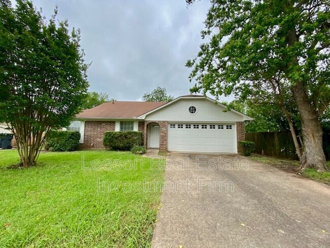 property at 4814 General Ewell Dr