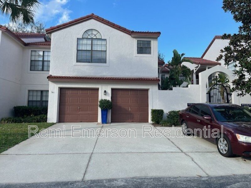 550 Via Del Oro Dr in Altamonte Springs, FL - Building Photo