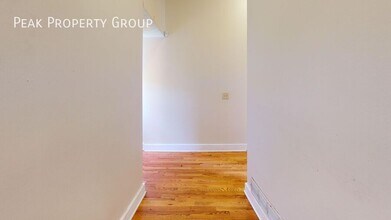 1369 Summit St in Columbus, OH - Building Photo - Building Photo