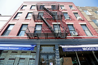 240-242 Court St in Brooklyn, NY - Building Photo - Building Photo