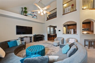 970 Jennifer St in Alvin, TX - Building Photo - Building Photo