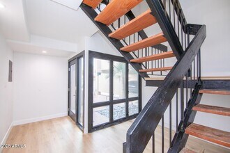 5621 N 79th St in Scottsdale, AZ - Building Photo - Building Photo