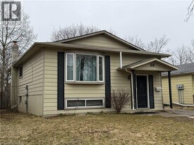 60 Helene Crescent in Waterloo, ON - Building Photo