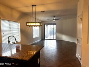 1686 W Paisley Dr in San Tan Valley, AZ - Building Photo - Building Photo