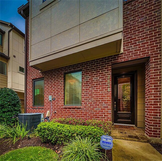 2834 Leeland St Rentals in Houston, TX
