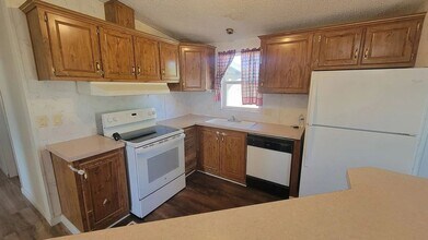 48911 289th St W in Lancaster, CA - Building Photo - Building Photo