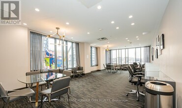 5033-5033 Four Springs Ave in Mississauga, ON - Building Photo - Building Photo