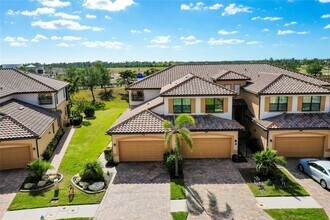 20100 Ragazza Cir in Venice, FL - Building Photo - Building Photo