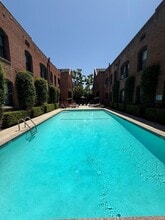 Citadel on Central in Glendale, CA - Building Photo - Building Photo