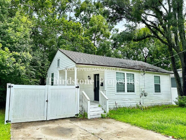 2748 Gilmore St in Jacksonville, FL - Building Photo - Building Photo