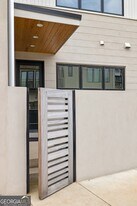 1190 Mado Lp in Palmetto, GA - Building Photo