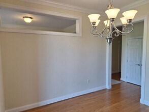 5215 Center St in Williamsburg, VA - Building Photo - Building Photo