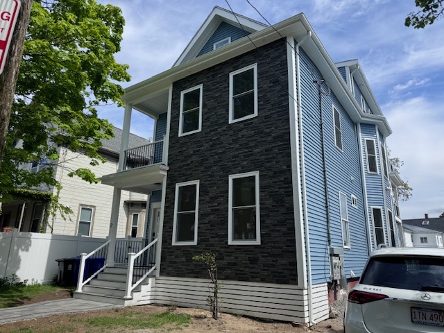 22 Garland Ave, Unit 1 in Malden, MA - Foto de edificio