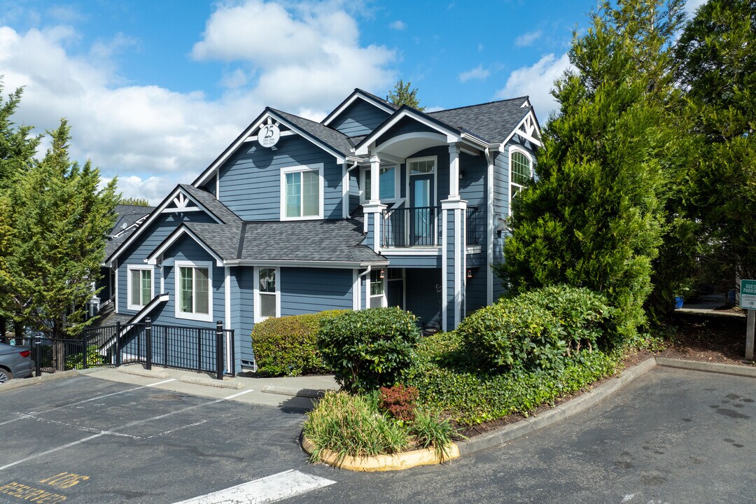 Sonoma Villero Condominiums in Bothell, WA - Foto de edificio