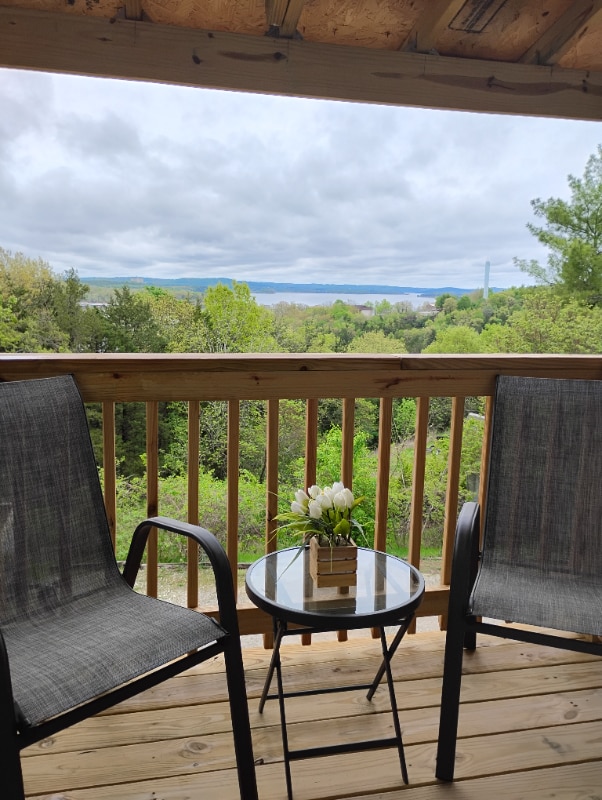 property at 2040 Indian Point Rd