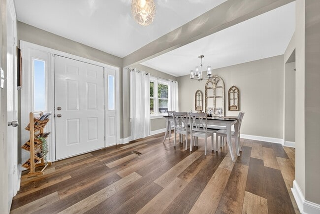 147 Sunset Dr, Unit 36 Spruce Pl #304 in Gallatin, TN - Building Photo - Building Photo