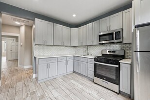 30 Sheffield St, Unit # 1 in Jersey City, NJ - Building Photo
