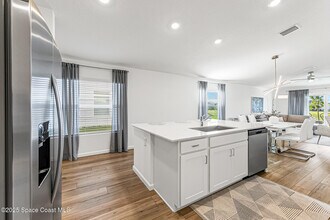 1377 Colebrook Cir SW in Melbourne, FL - Building Photo - Building Photo