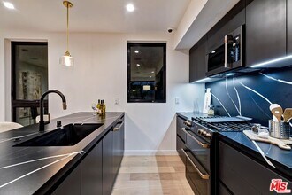 7273 W Hazel Ct in Los Angeles, CA - Building Photo - Building Photo