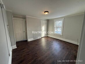 22 Birch St in Bangor, ME - Building Photo - Building Photo