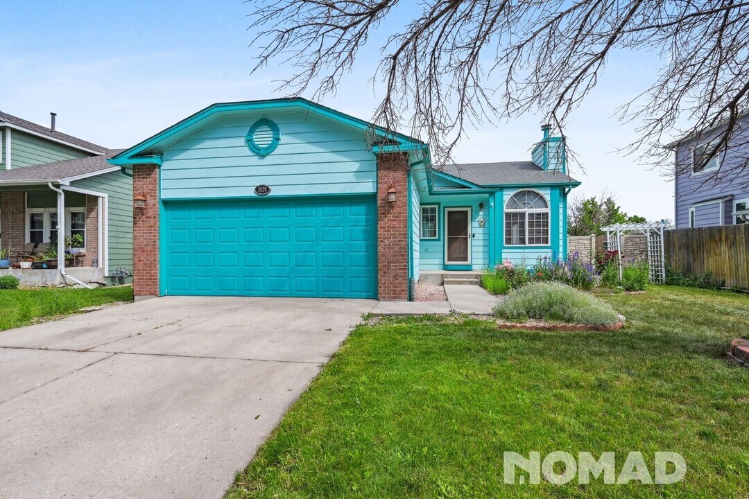 3030 S Princess Cir in Broomfield, CO - Building Photo