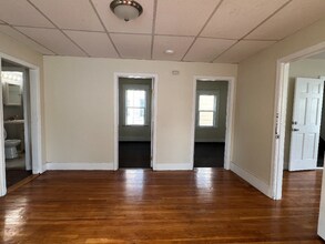 42 Houghton St in Worcester, MA - Building Photo - Building Photo
