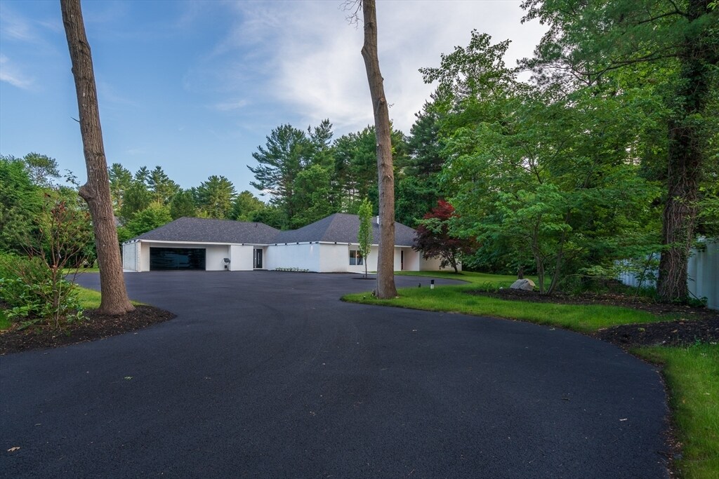 15 Scotch Dam Rd in Easton, MA - Foto de edificio