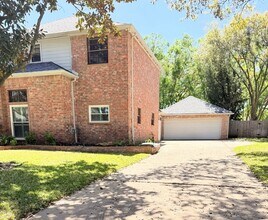 2906 Deer Creek Dr in Sugar Land, TX - Building Photo - Building Photo