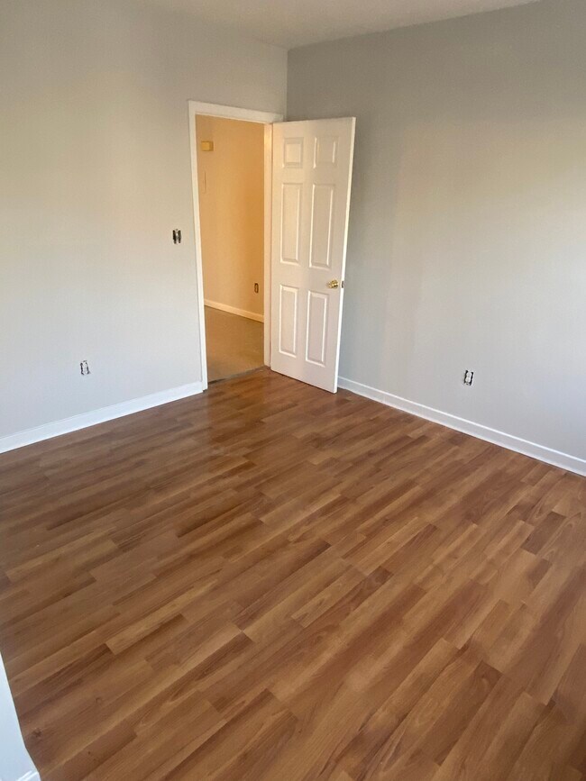 550 Livingston St Rentals in Elizabeth, NJ