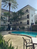 924 SE 2nd St, Unit 29 in Fort Lauderdale, FL - Building Photo