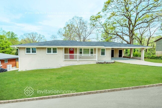 property at 1929 E Farris Ave