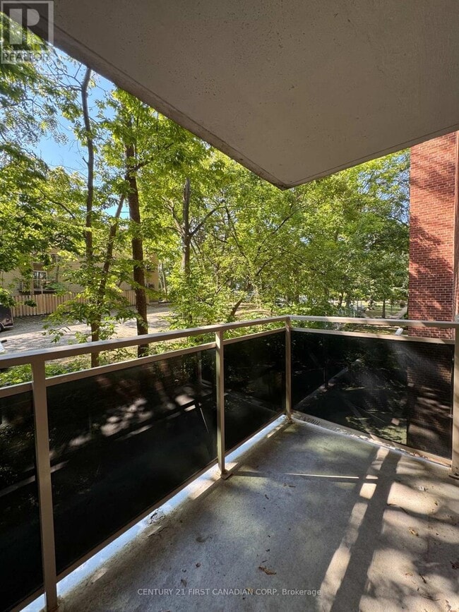 property at 75 High St