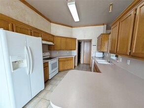 2500 Nantucket Ave in Edmond, OK - Building Photo - Building Photo