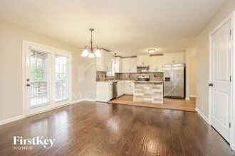 1412 Freedom Dr in Clarksville, TN - Building Photo - Building Photo