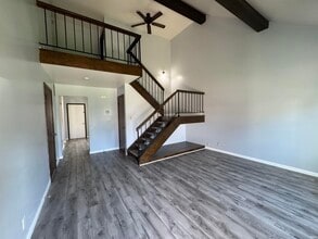 4208 Spring Valley Rd in Evansville, IN - Building Photo - Building Photo