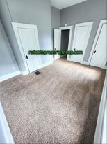 1240 W Washington Blvd in Fort Wayne, IN - Building Photo