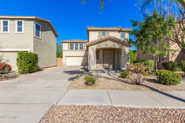17255 N 184th Dr in Surprise, AZ - Building Photo - Building Photo