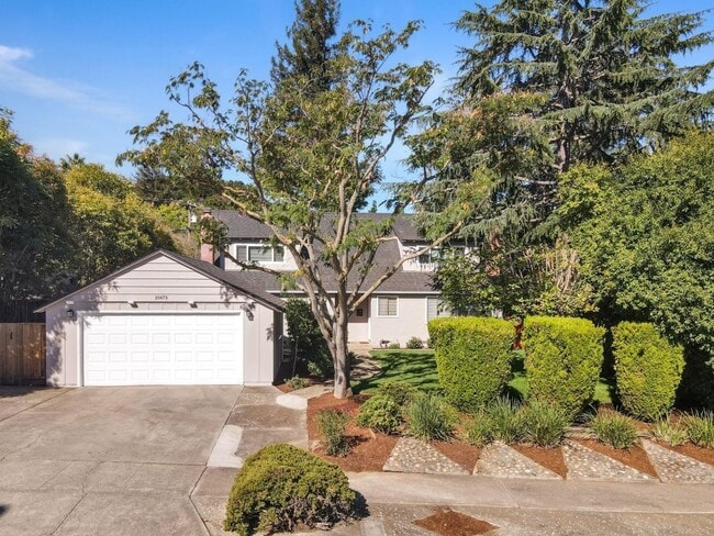 property at 10473 Lockwood Dr