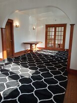 1210 Erie St, Unit 1A in Racine, WI - Building Photo