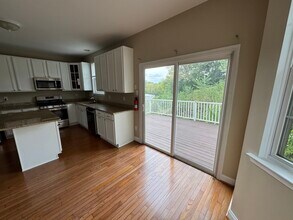 434 W 5th Ave in Conshohocken, PA - Building Photo - Building Photo